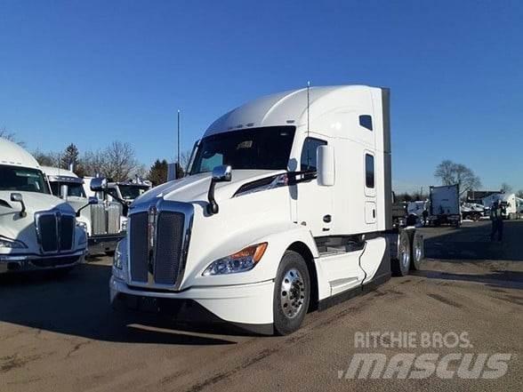 Kenworth T680 Naudoti vilkikai
