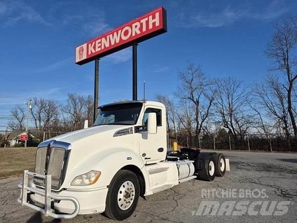 Kenworth T680 Naudoti vilkikai