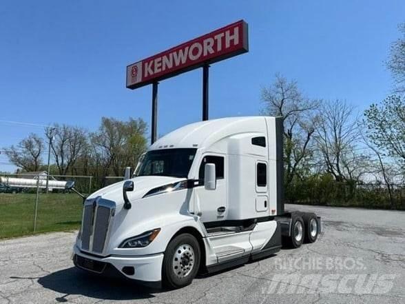 Kenworth T680 Naudoti vilkikai