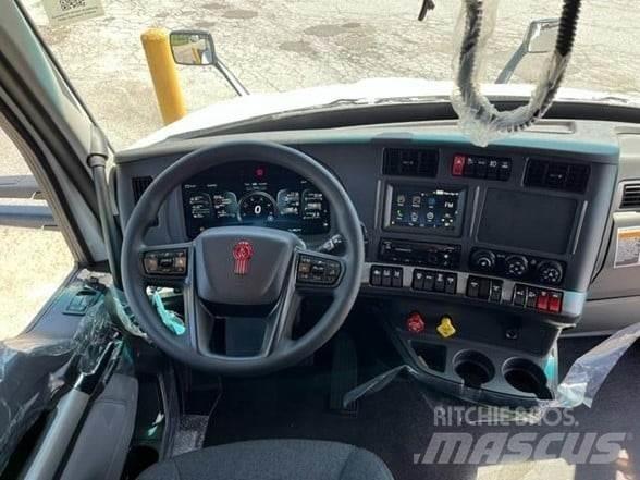 Kenworth T680 Naudoti vilkikai