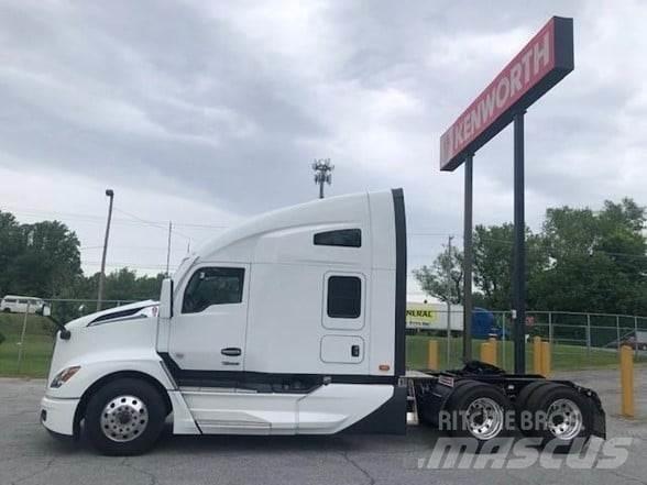Kenworth T680 Naudoti vilkikai