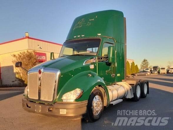 Kenworth T680 Naudoti vilkikai