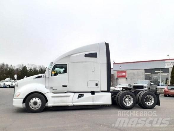 Kenworth T680 Naudoti vilkikai