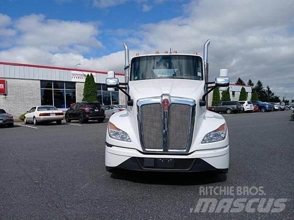 Kenworth T680 Naudoti vilkikai