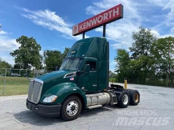 Kenworth T680 Naudoti vilkikai