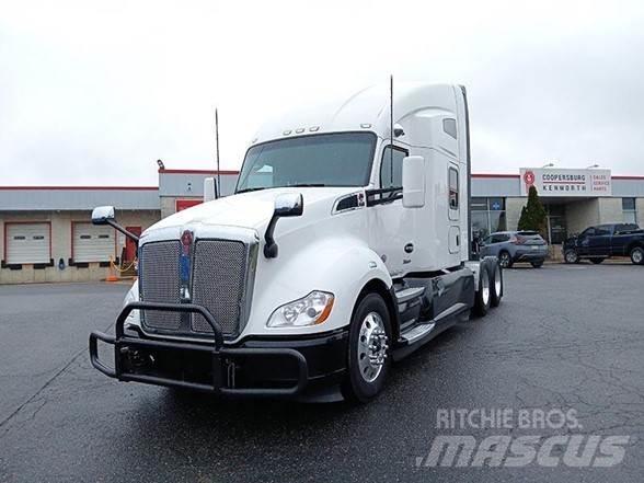 Kenworth T680 Naudoti vilkikai
