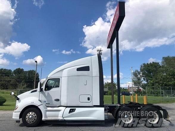 Kenworth T680 Naudoti vilkikai
