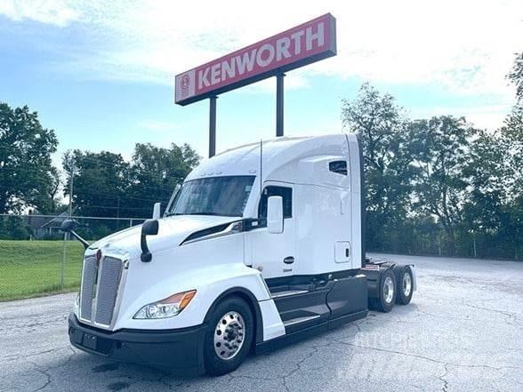 Kenworth T680 Naudoti vilkikai