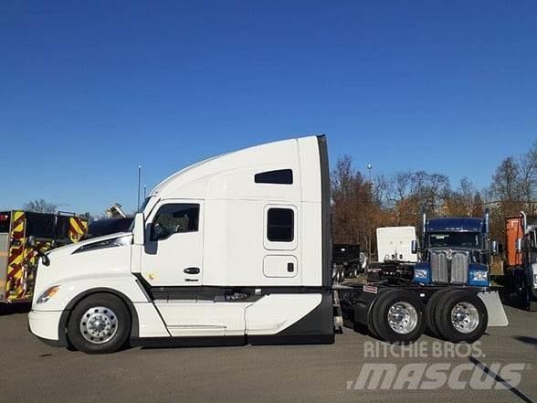 Kenworth T680 Naudoti vilkikai