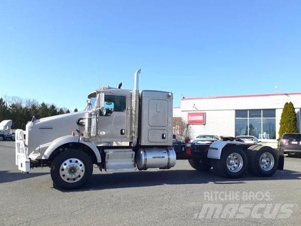 Kenworth T800 Naudoti vilkikai