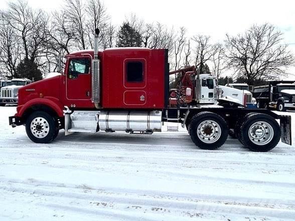Kenworth T800 Naudoti vilkikai