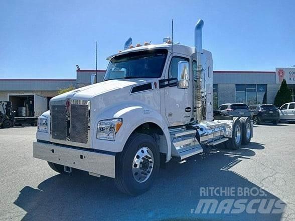 Kenworth T880 Naudoti vilkikai