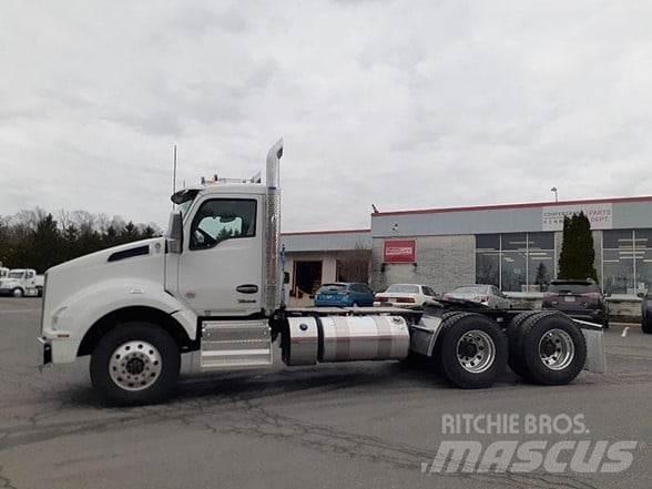 Kenworth T880 Naudoti vilkikai