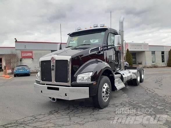 Kenworth T880 Naudoti vilkikai