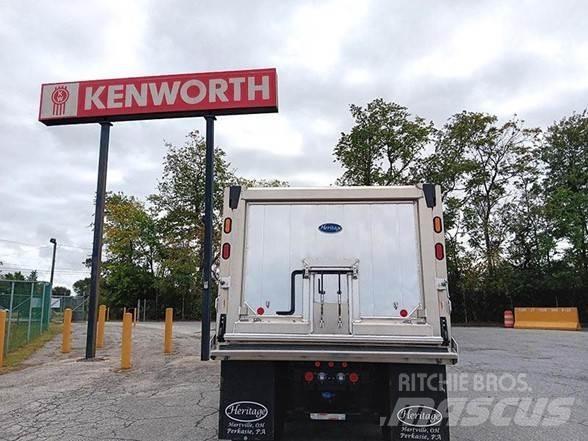 Kenworth T880 Savivarčių priekabų vilkikai