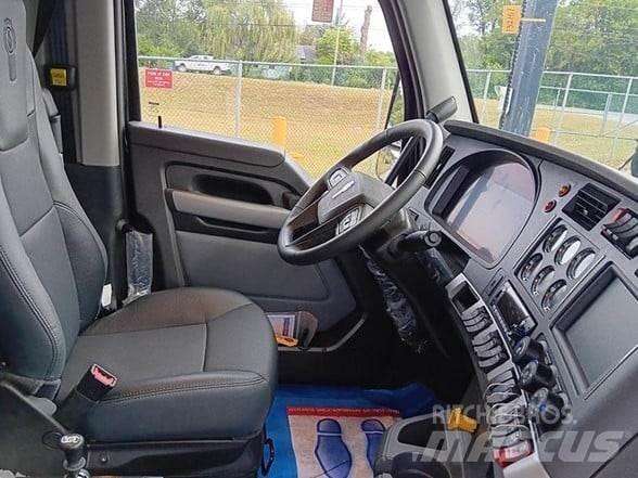 Kenworth T880 Savivarčių priekabų vilkikai