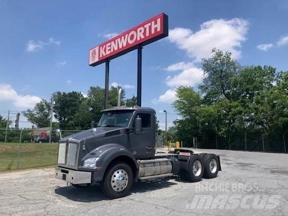 Kenworth T880 Naudoti vilkikai