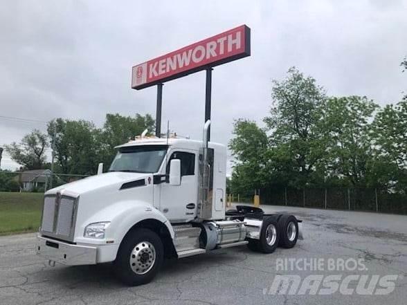 Kenworth T880 Naudoti vilkikai