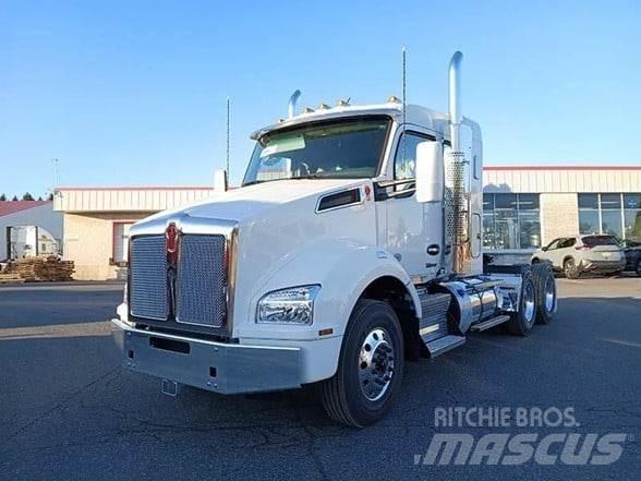 Kenworth T880 Naudoti vilkikai