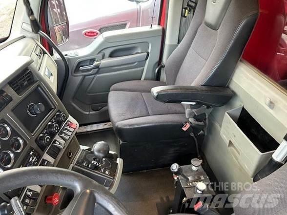 Kenworth T880 Savivarčių priekabų vilkikai