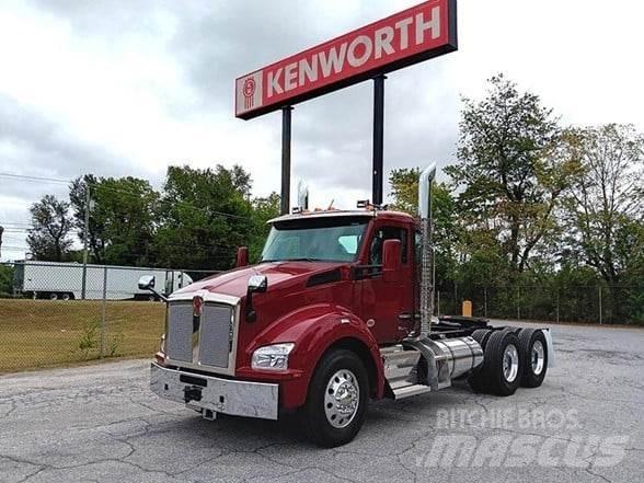 Kenworth T880 Naudoti vilkikai