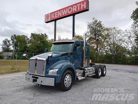 Kenworth T880 Naudoti vilkikai