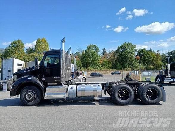 Kenworth T880 Naudoti vilkikai