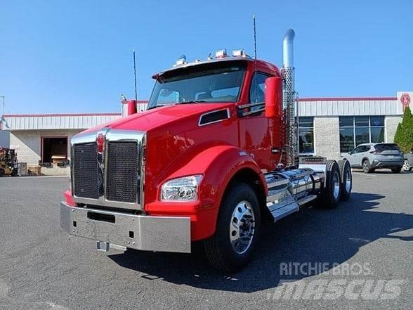 Kenworth T880 Naudoti vilkikai
