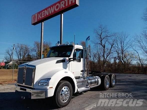 Kenworth T880 Naudoti vilkikai