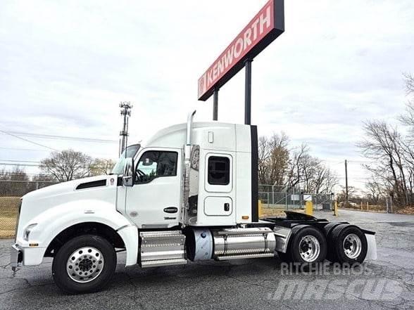 Kenworth T880 Naudoti vilkikai
