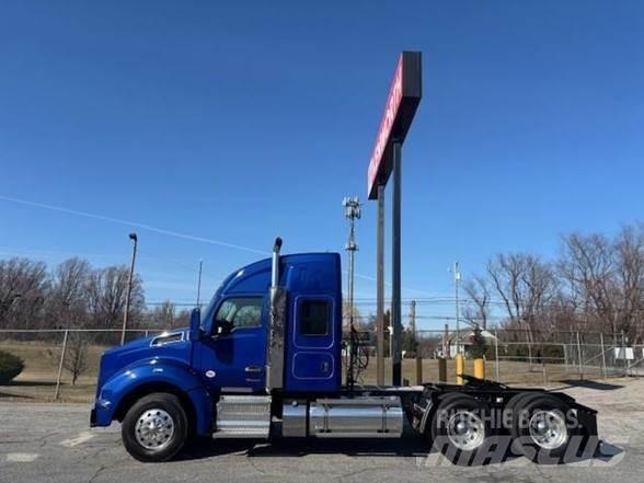 Kenworth T880 Naudoti vilkikai