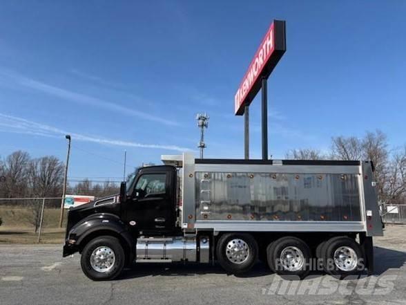 Kenworth T880 Savivarčių priekabų vilkikai
