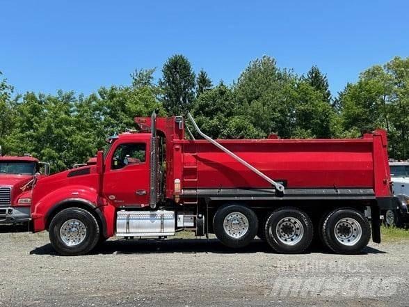Kenworth T880 Savivarčių priekabų vilkikai