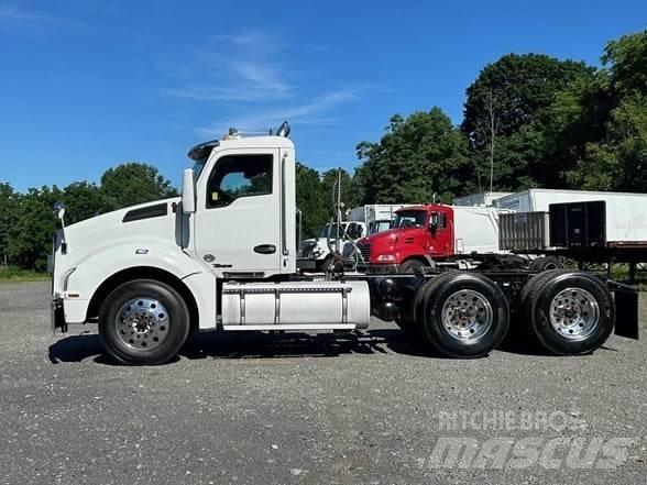 Kenworth T880 Naudoti vilkikai