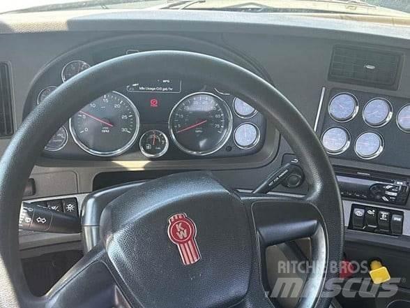 Kenworth T880 Naudoti vilkikai