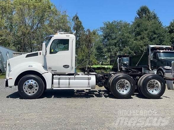 Kenworth T880 Naudoti vilkikai