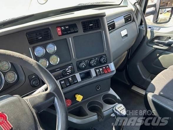 Kenworth T880 Naudoti vilkikai