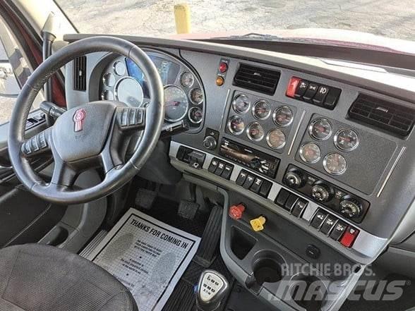 Kenworth T880 Savivarčių priekabų vilkikai