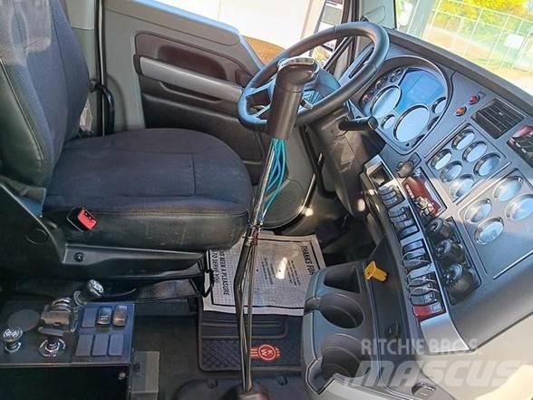 Kenworth T880 Savivarčių priekabų vilkikai