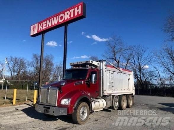 Kenworth T880 Savivarčių priekabų vilkikai