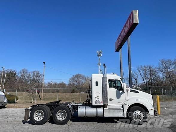 Kenworth T880 Naudoti vilkikai