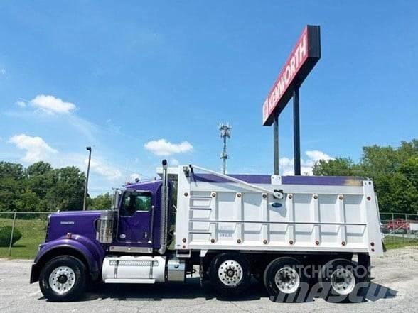 Kenworth W900 Savivarčių priekabų vilkikai
