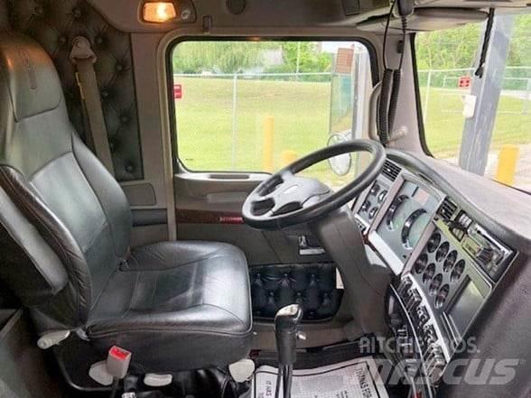 Kenworth W900 Savivarčių priekabų vilkikai