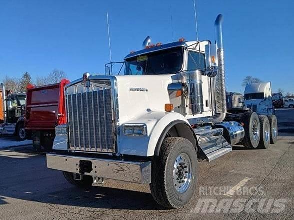Kenworth W900B Naudoti vilkikai