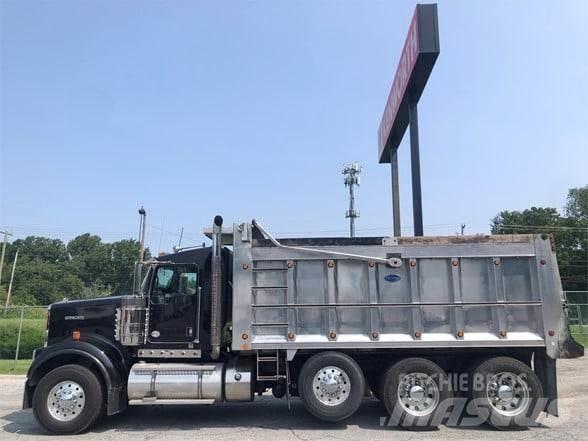 Kenworth W900B Savivarčių priekabų vilkikai