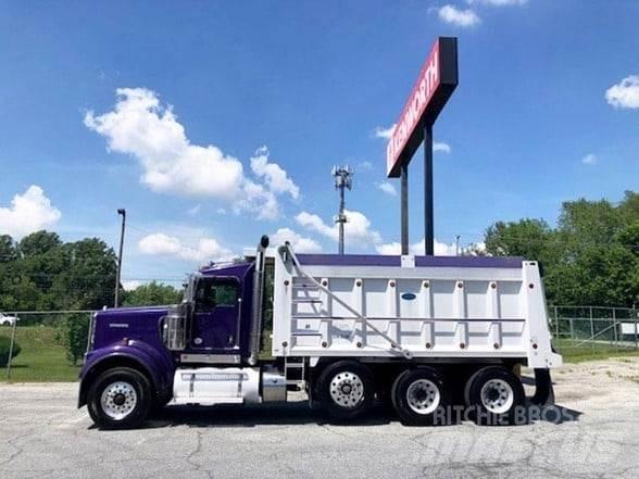 Kenworth W900B Savivarčių priekabų vilkikai