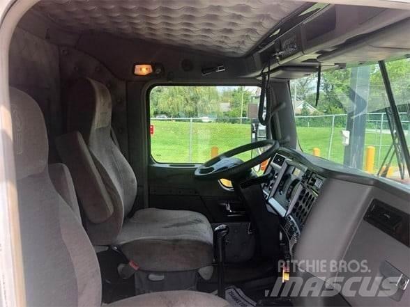Kenworth W900B Naudoti vilkikai