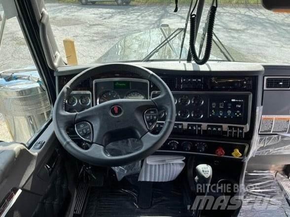 Kenworth W900L Naudoti vilkikai