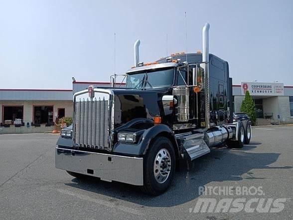 Kenworth W900L Naudoti vilkikai