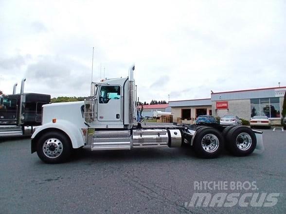 Kenworth W900L Naudoti vilkikai